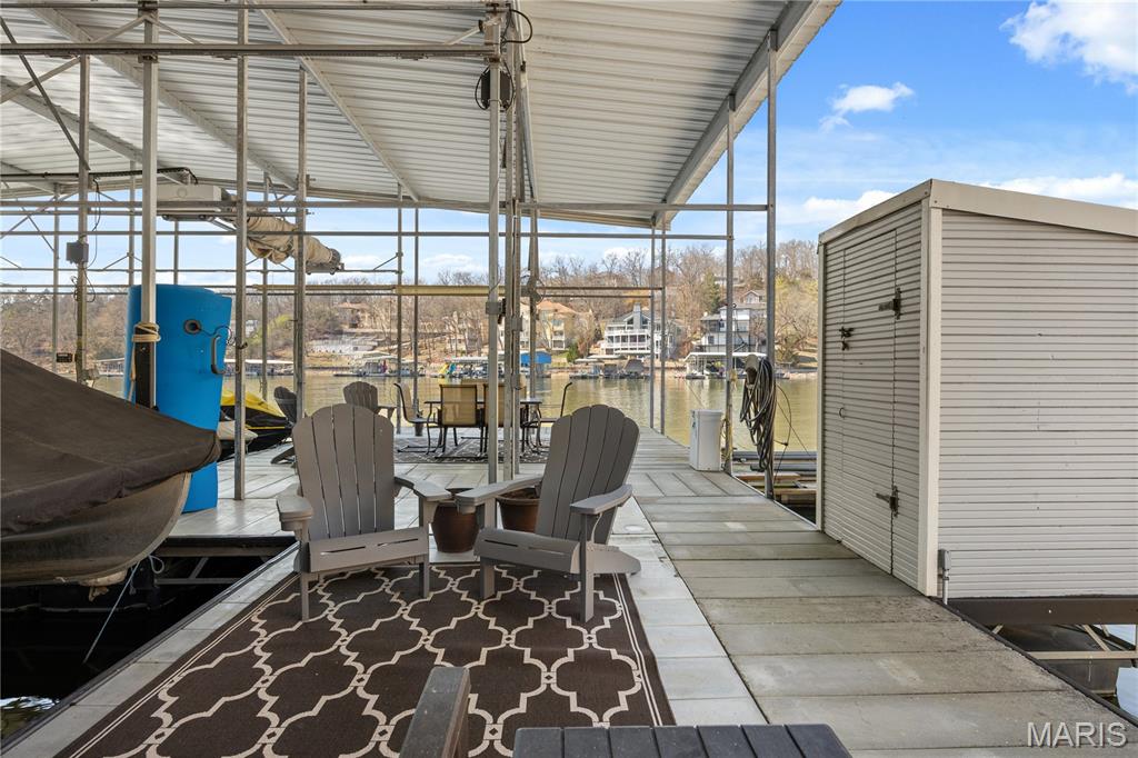 Lake Pointe Condo - Residential