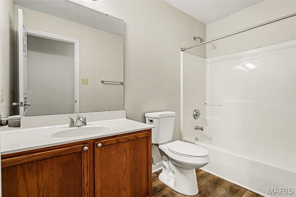 Oaks 03 - Residential