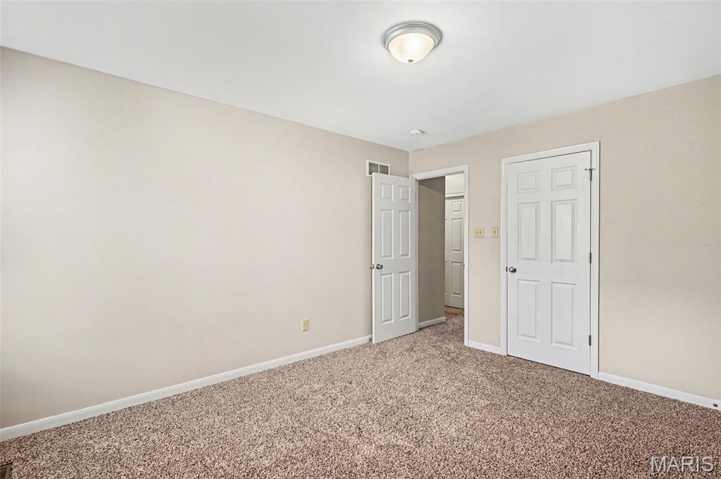 Oaks 03 - Residential