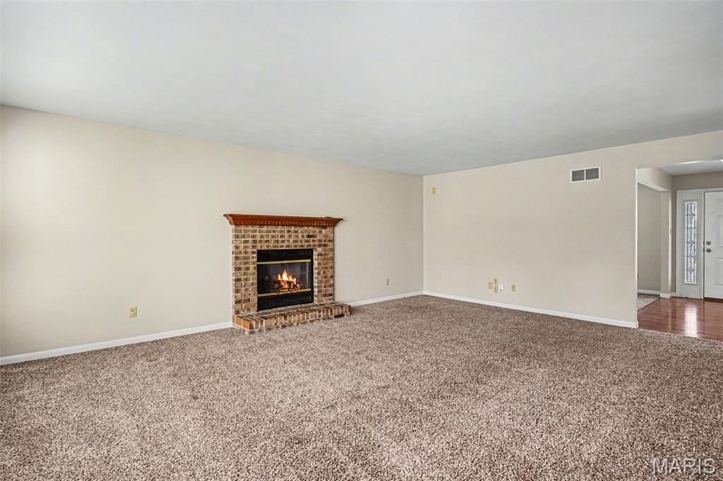 Oaks 03 - Residential