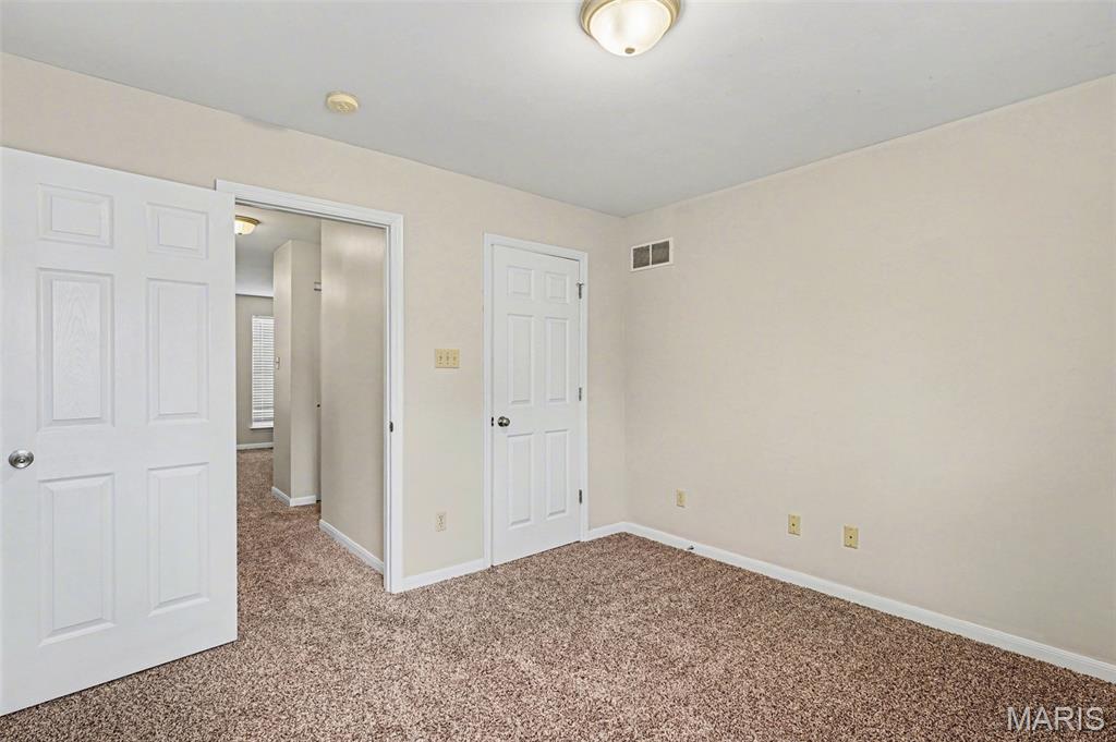 Oaks 03 - Residential