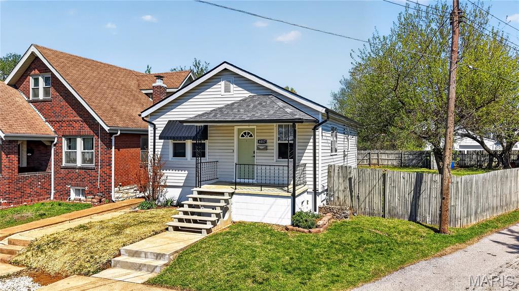 Arsenal Watson Park - Residential