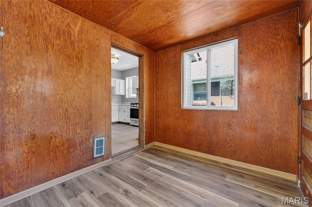 Arsenal Watson Park - Residential