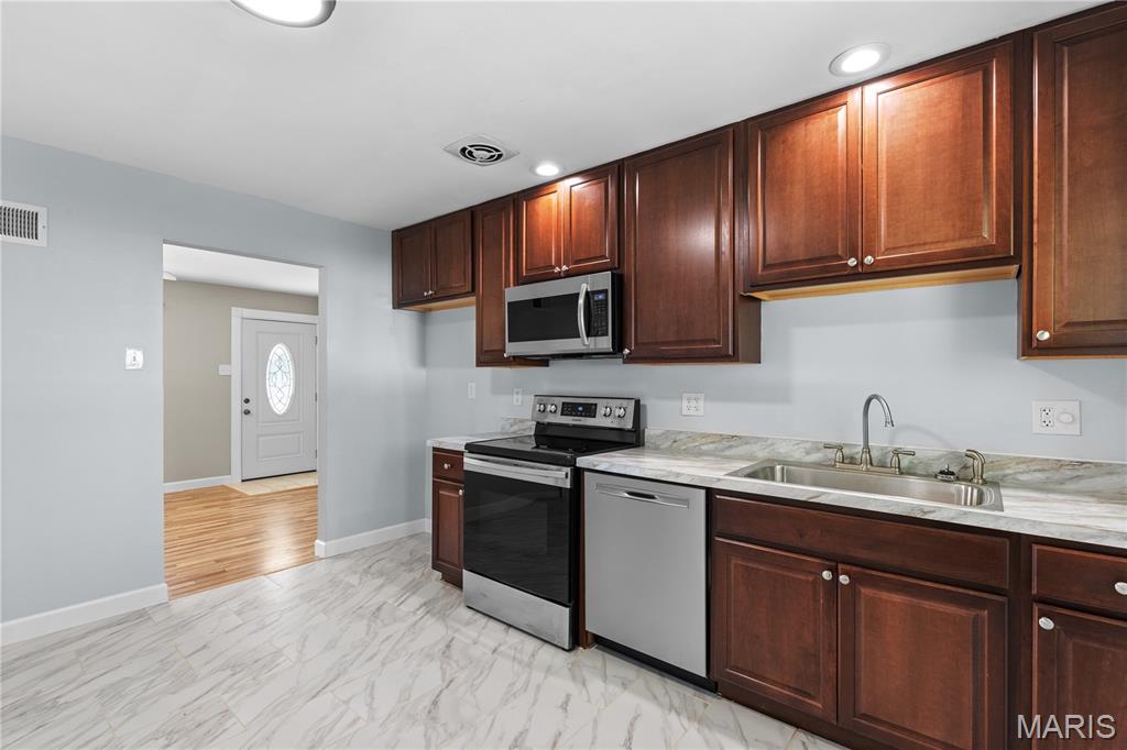 Lockbriar - Residential