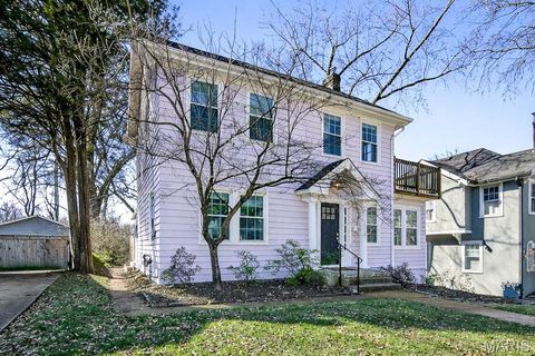 Tiny photo for 324 Stark Court, Webster Groves, MO 63119 (MLS # 26004755)