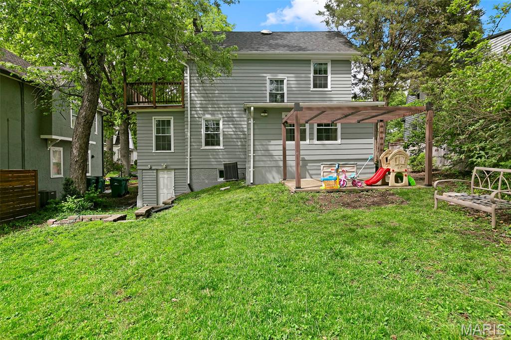 324 Stark Court