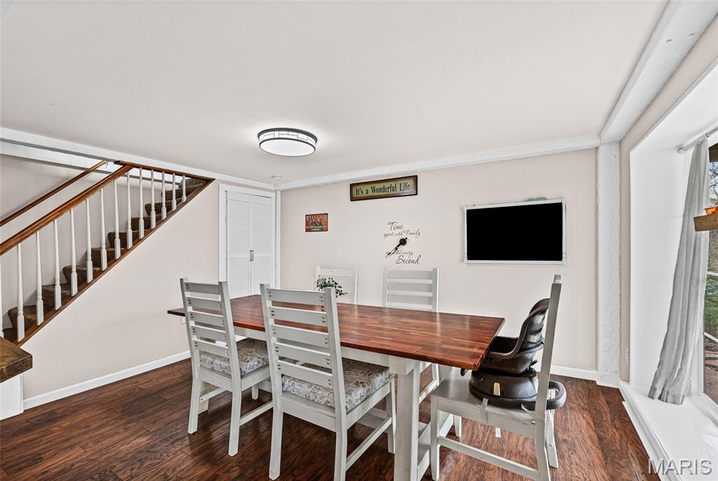 01/Cedar Hill Lakes - Residential