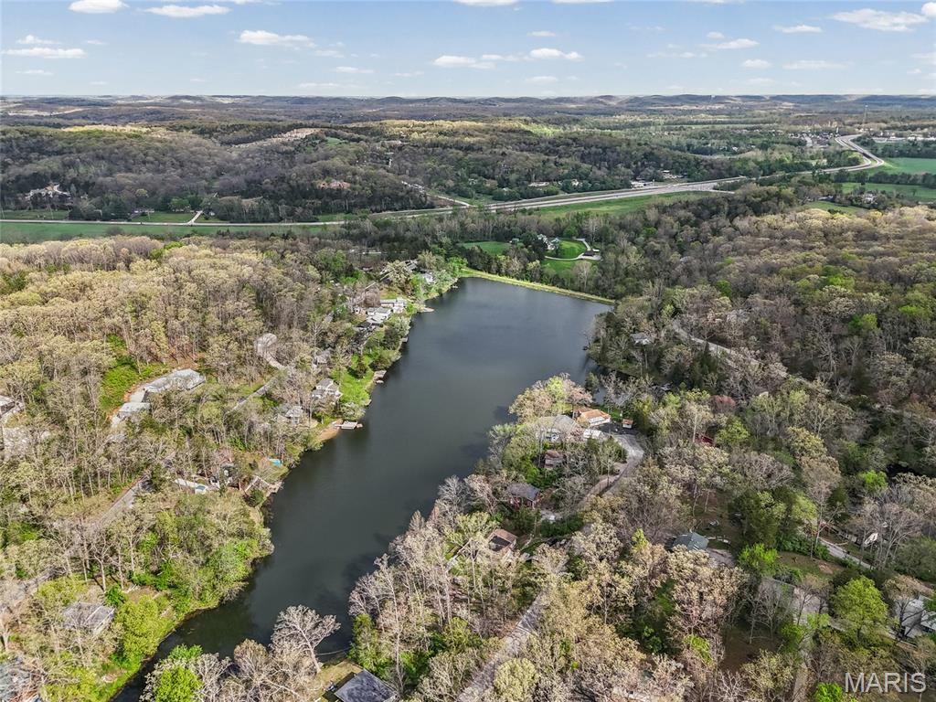 01/Cedar Hill Lakes - Residential