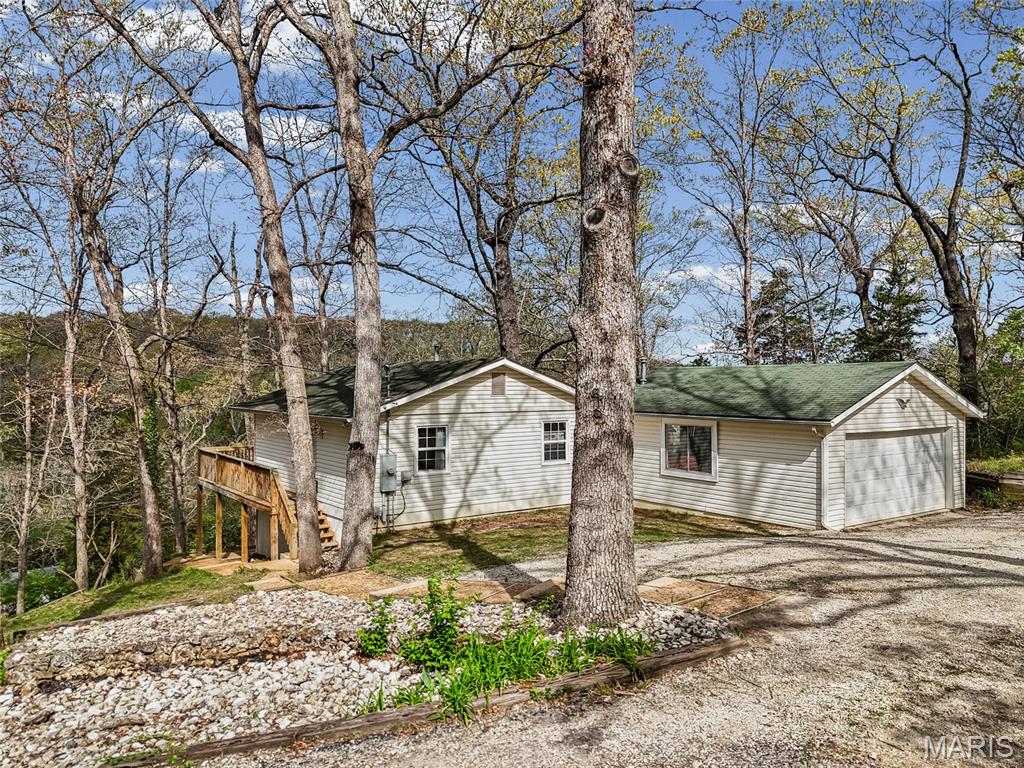 01/Cedar Hill Lakes - Residential