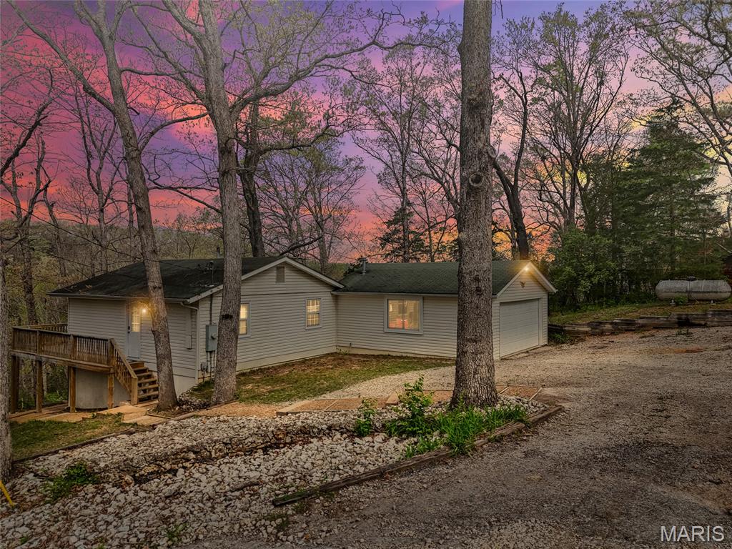 01/Cedar Hill Lakes - Residential