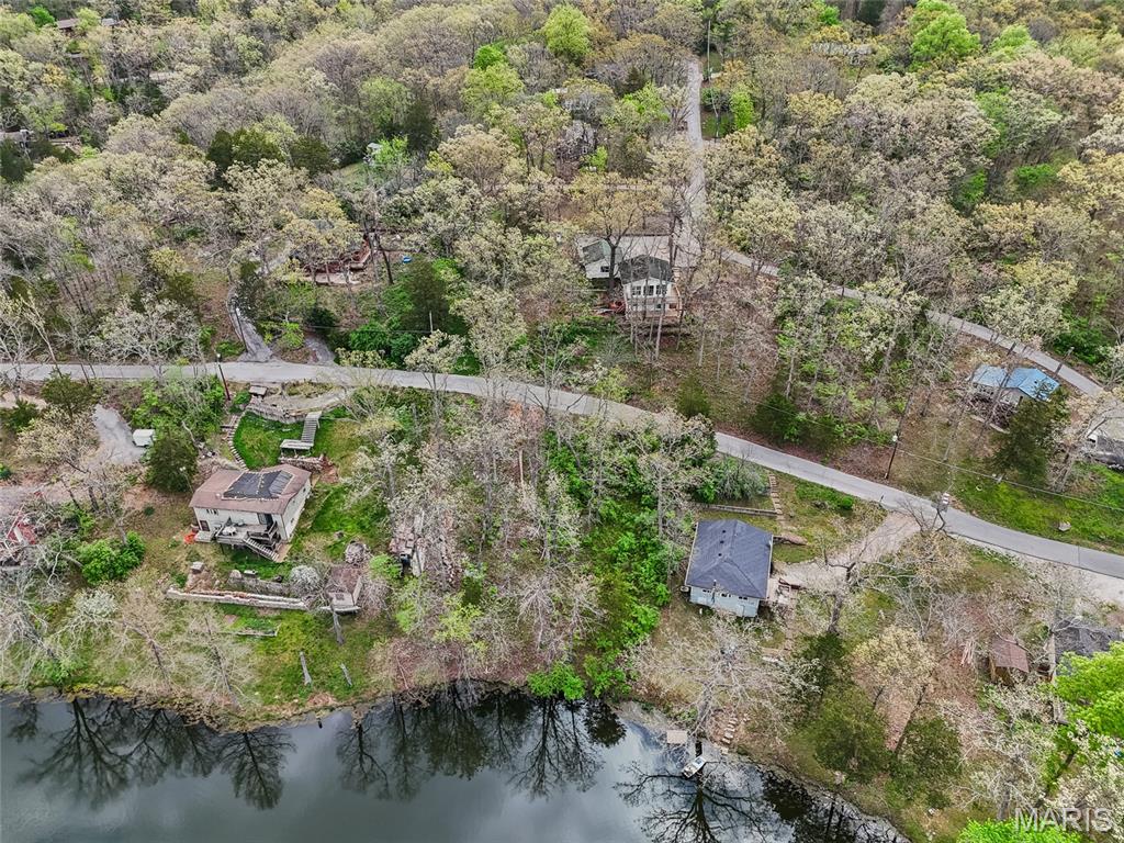 01/Cedar Hill Lakes - Residential