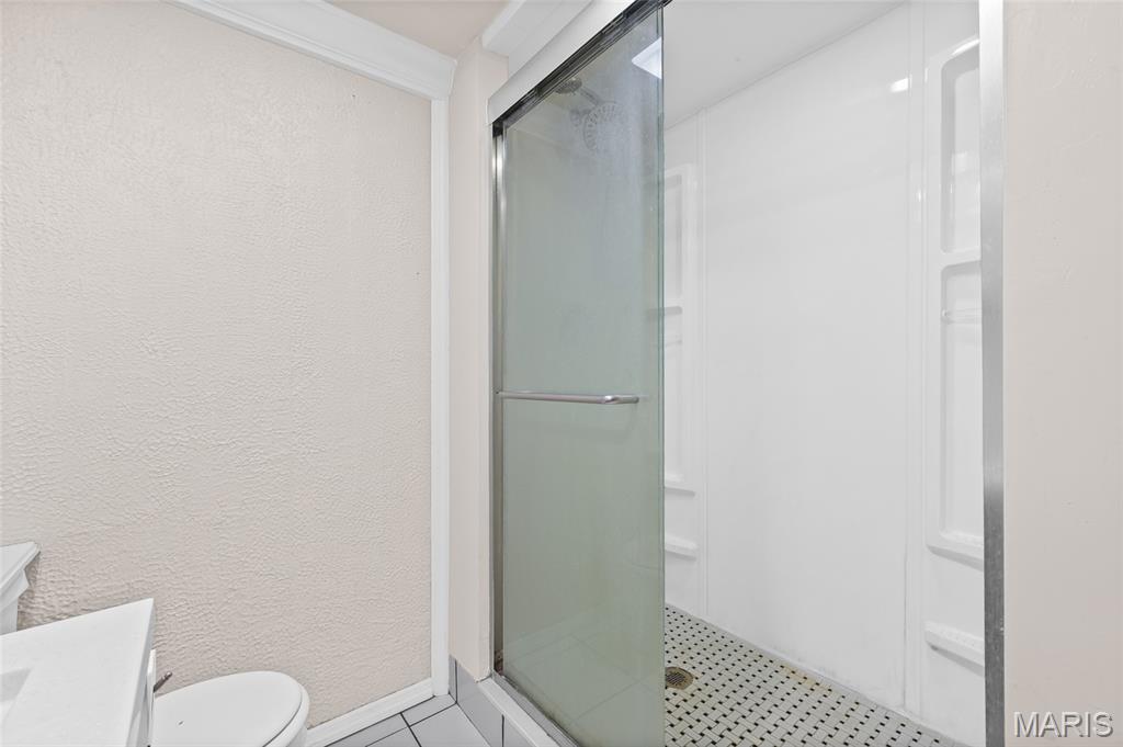 01/Cedar Hill Lakes - Residential