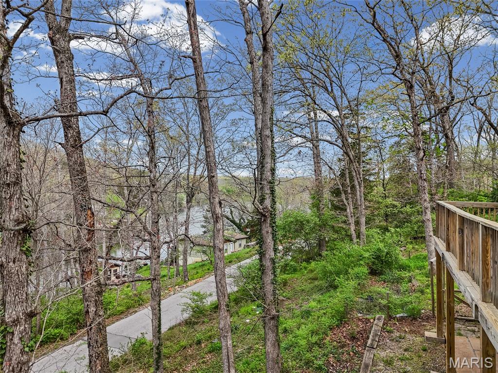 01/Cedar Hill Lakes - Residential