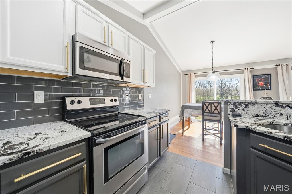 Shadow Ridge Estate #1 - Residential