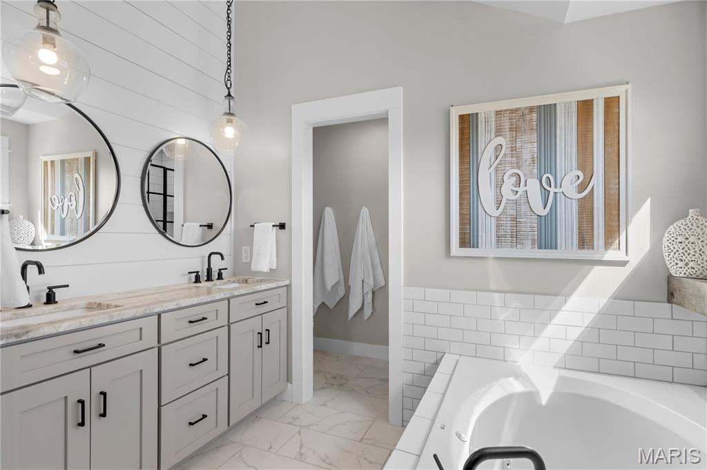 Hickory Grove Acres - Residential