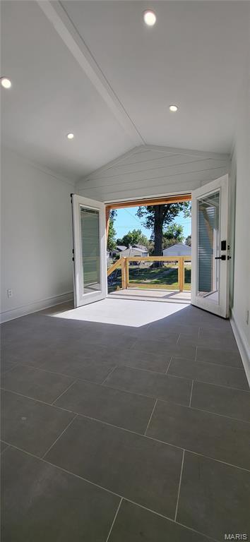 Foys Ivanhoe Add - Residential