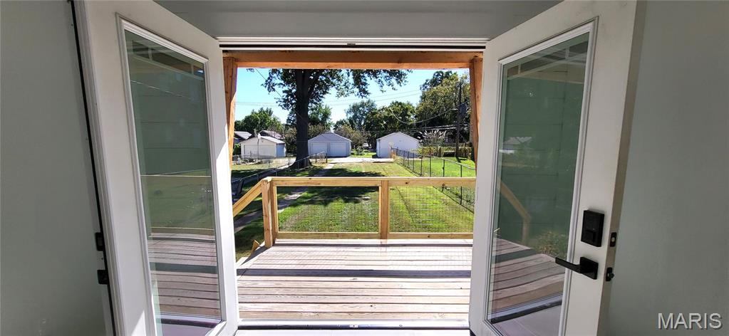 Foys Ivanhoe Add - Residential