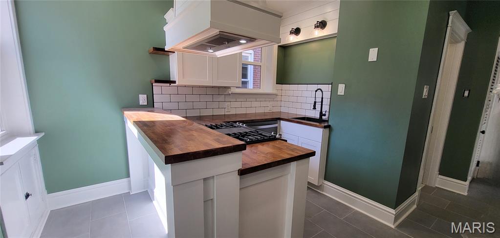 Foys Ivanhoe Add - Residential