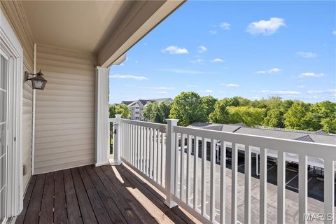 Tiny photo for 1 Monarch Trace Court #303, Chesterfield, MO 63017 (MLS # 26027527)
