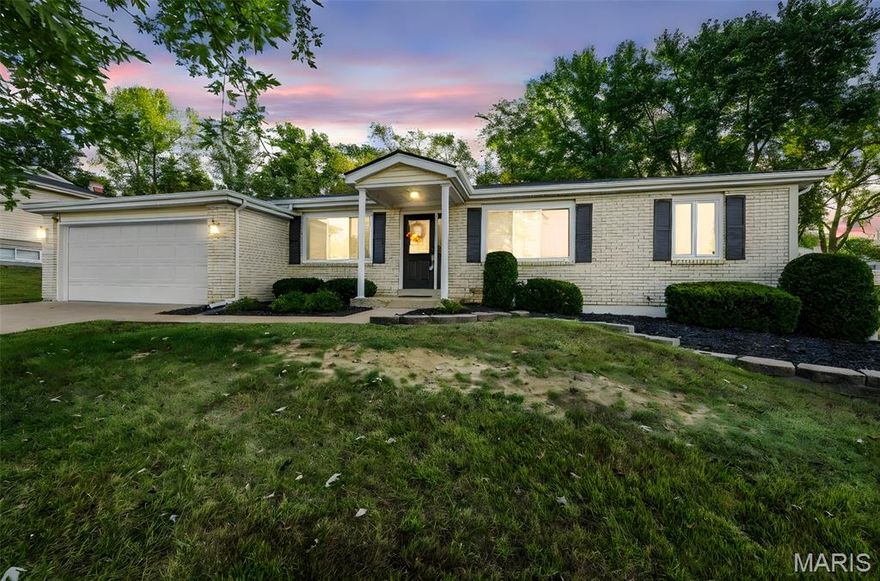 Welcome to this beautifully updated 3 bedroom, 2 bath home in Rockwood School District in Fenton just off hyw 141 near Gravois.  The home features an open divided floor plan with hardwood floors, a spacious primary suite on one side and 2 generous secondary bedrooms on the other.  The kitchen is updated with stainless steel appliances and tile backsplash.   The open floor plan offers ample living space and includes a wood burning fireplace.  There is a walkout to the large patio and fenced yard.  Both baths have been tastefully updated. For added convenience the spacious laundry room is off the kitchen.  Partially finished lower level has a rough in for a fill bath, adds additional living space and a bar and pool table for entertainment.  Plenty of storage space.  Enjoy peace of mind with a new roof and gutters as well as other major system updates.
OPEN SUNDAY OCTOBER 5 12-2pm