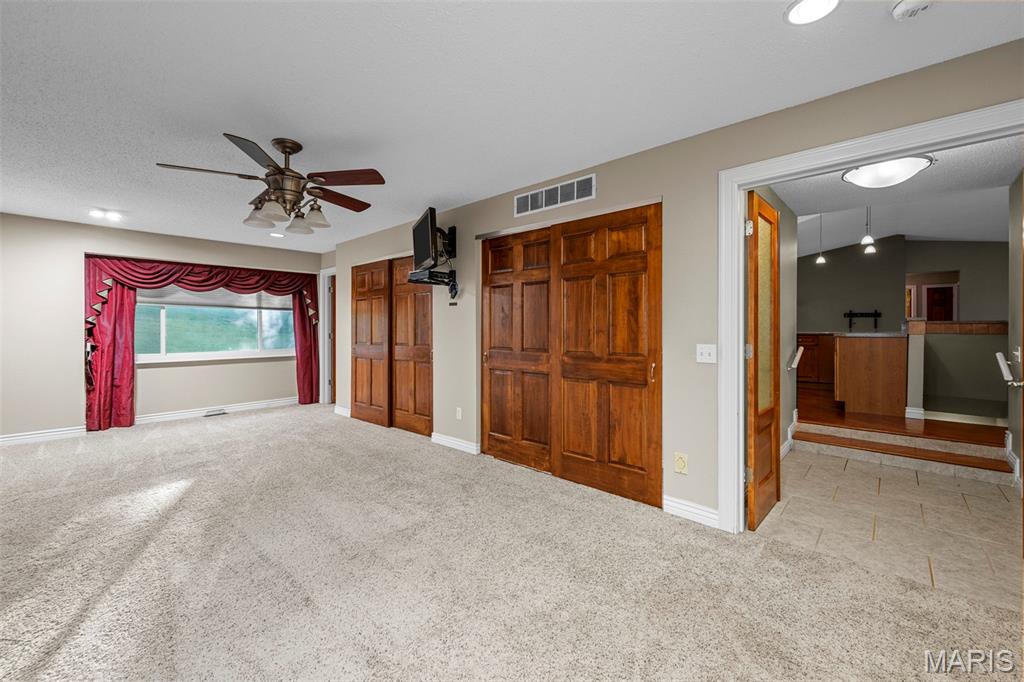 Somerset Ridge 3 27O120020 8 - Residential