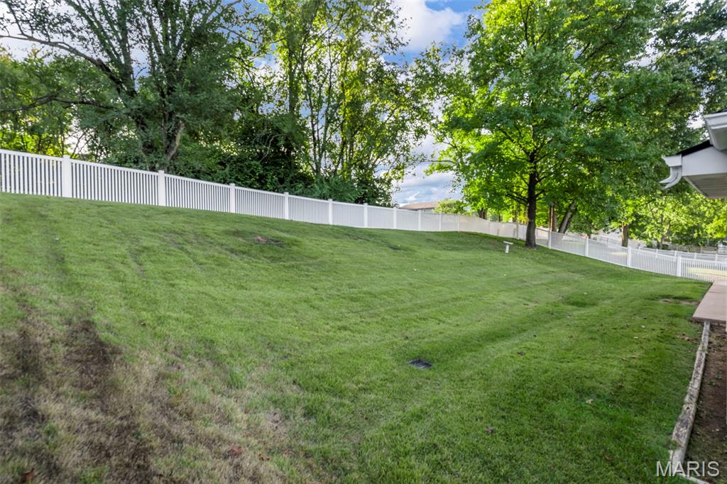 Somerset Ridge 3 27O120020 8 - Residential