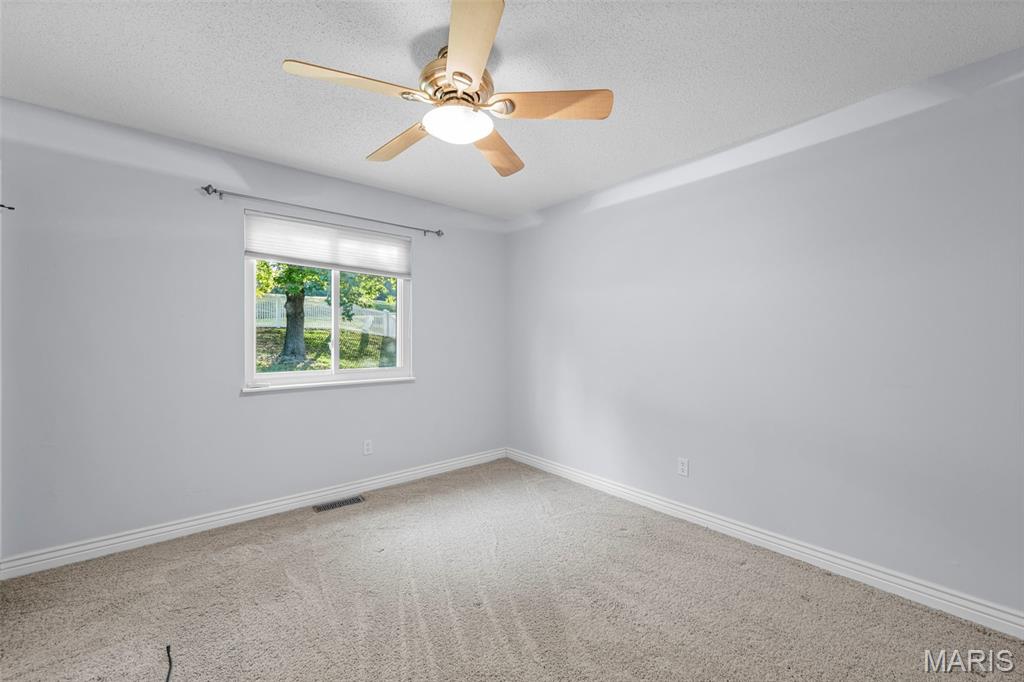 Somerset Ridge 3 27O120020 8 - Residential