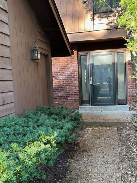 Tiny photo for 1933 Meadowtree Lane, Kirkwood, MO 63122 (MLS # 25067524)