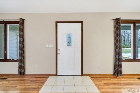 Tiny photo for 40 Forest Acres Lane, Troy, MO 63379 (MLS # 26019317)