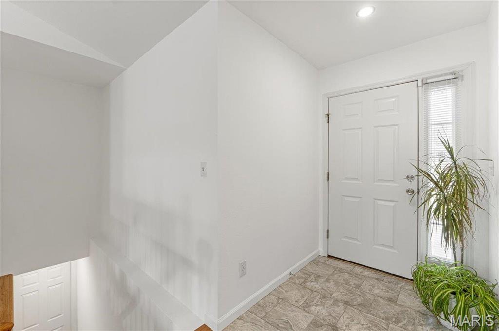 9 Amber Ridge Court