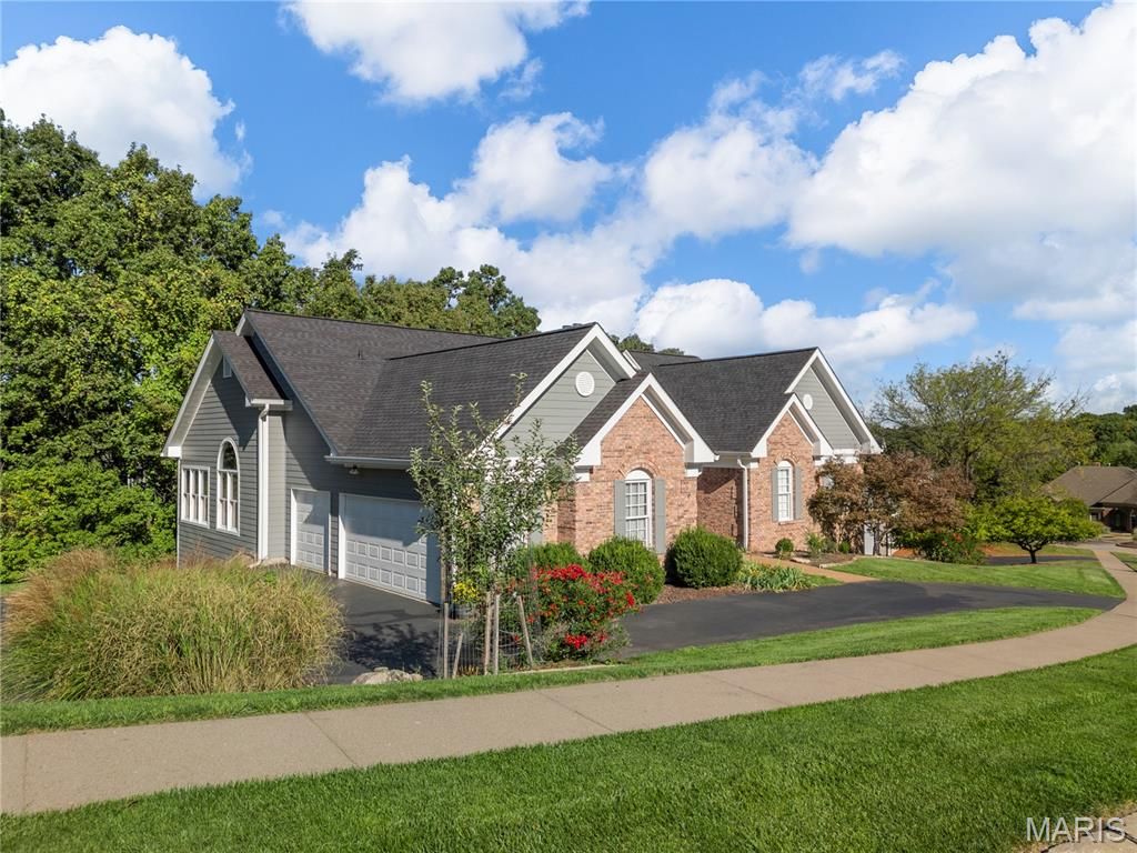 Photo of 1515 Lace Bark Court, Wildwood, MO 63005 (MLS # 25056752)