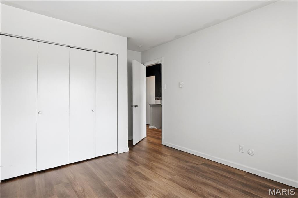 Hazelcrest Condo - Residential