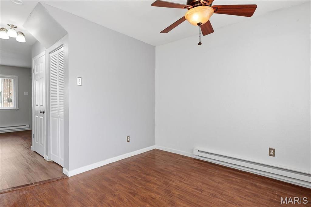 Hazelcrest Condo - Residential