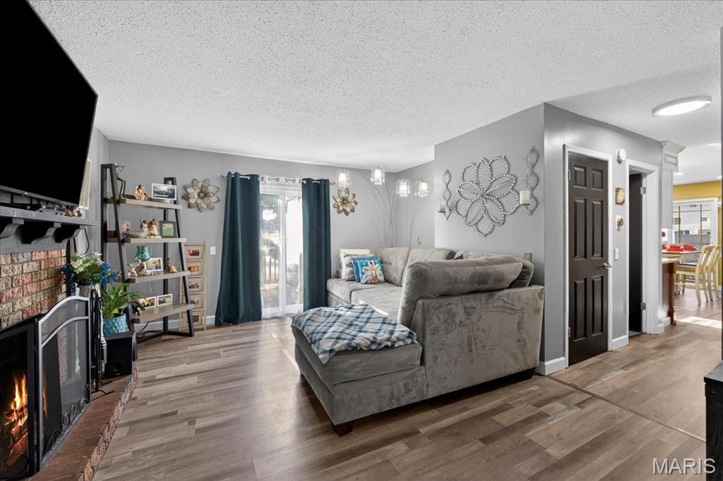 618 Fox Plains Drive