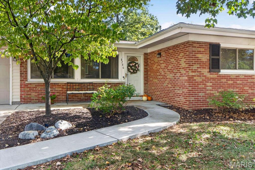 8786 Fern Glen Drive
