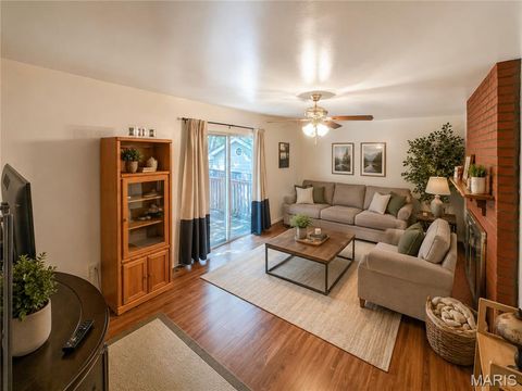Tiny photo for 775 Gerald Avenue, Hazelwood, MO 63031 (MLS # 26030134)