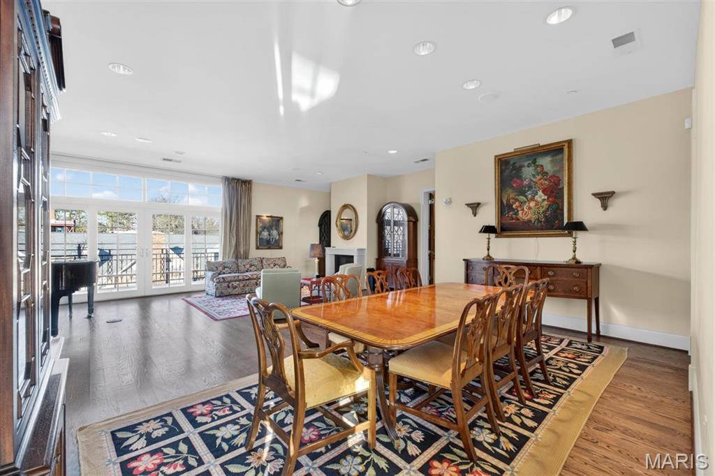 Forest Court Commons Condo - Residential