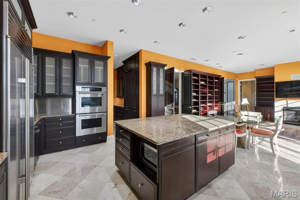 Forest Court Commons Condo - Residential