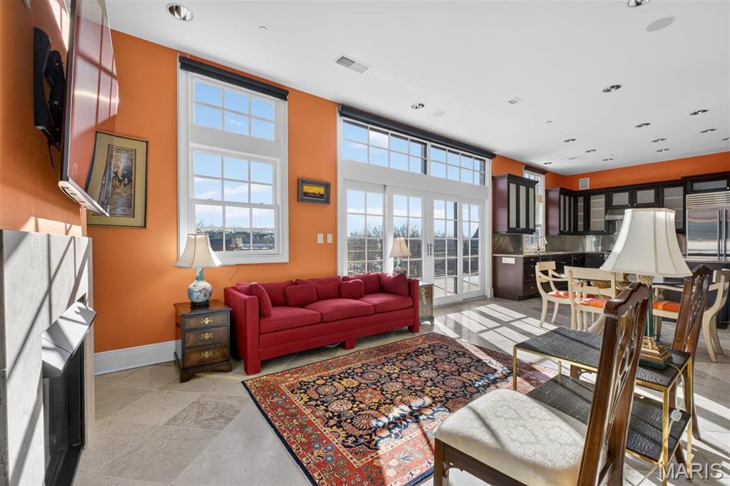 Forest Court Commons Condo - Residential