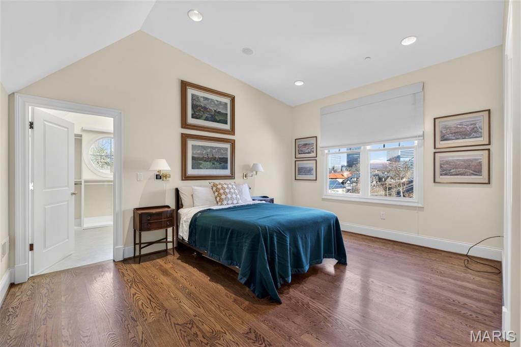 Forest Court Commons Condo - Residential