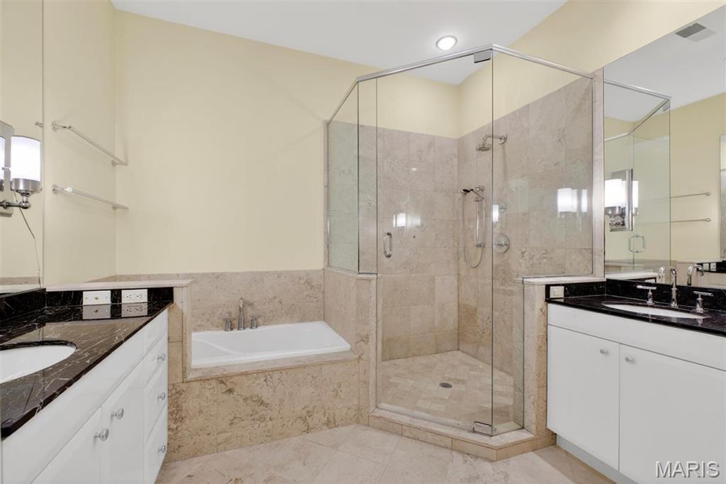 Forest Court Commons Condo - Residential