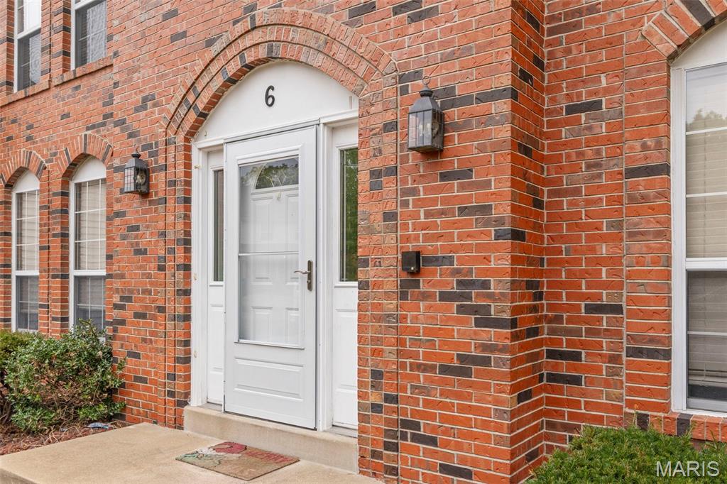 6 Willow Creek Estates Court