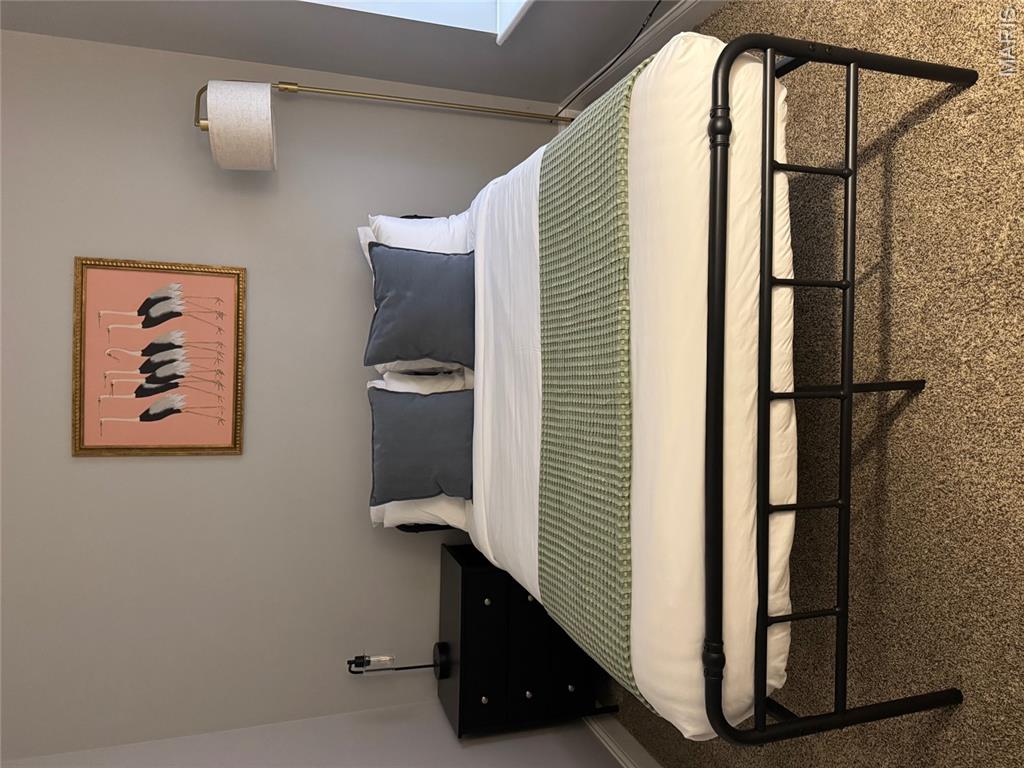 Dundee Place Add - Residential Income