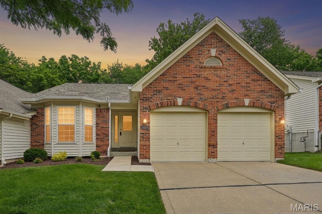 Villas At Ladue Bluffs One - Residential