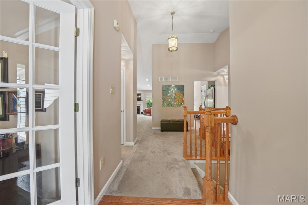 Villas At Ladue Bluffs One - Residential