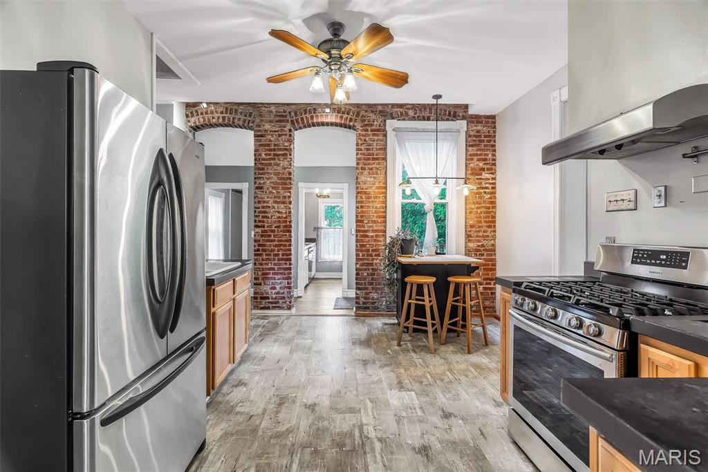 City/St Charles - Residential