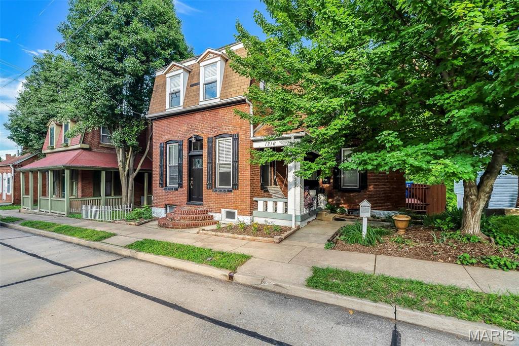 City/St Charles - Residential