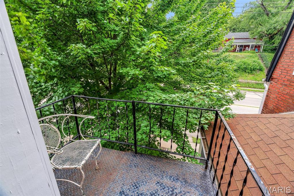 City/St Charles - Residential