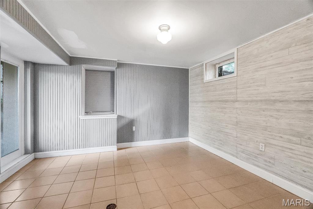 City/St Charles - Residential
