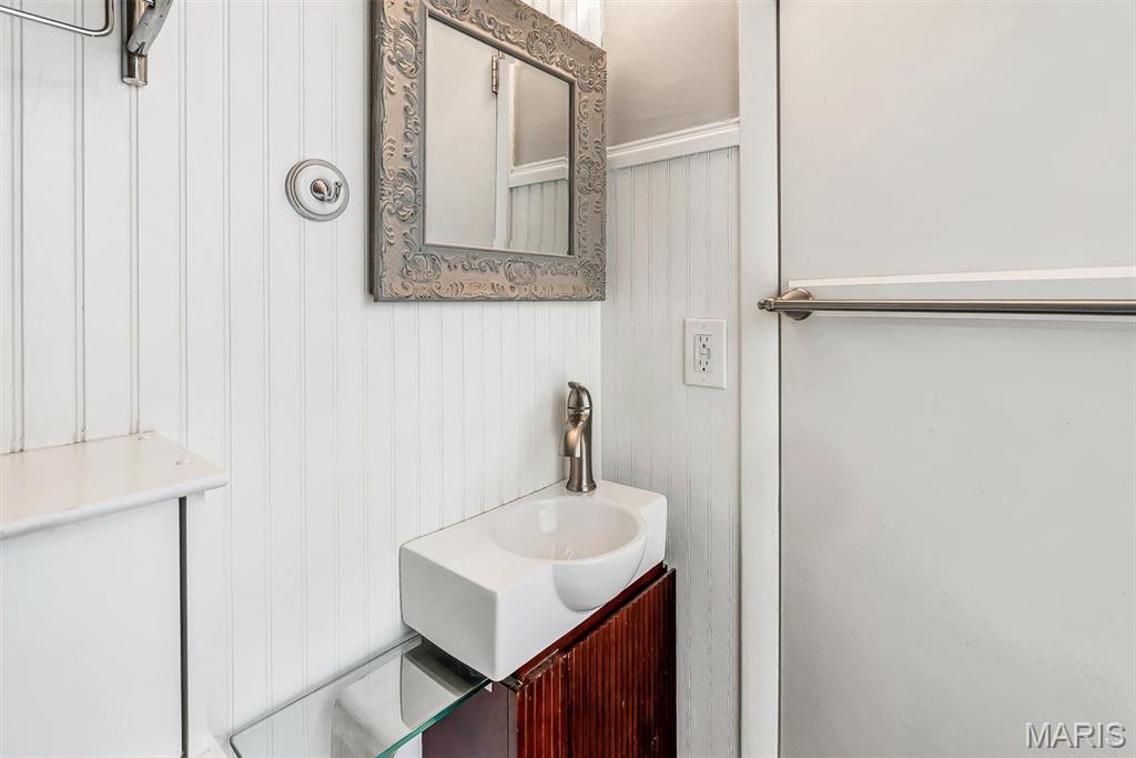 City/St Charles - Residential